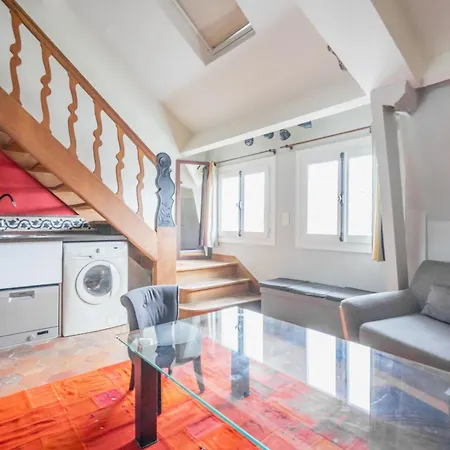 Appartamento Cosy Duplex- Saint Germain- Louvre Parigi